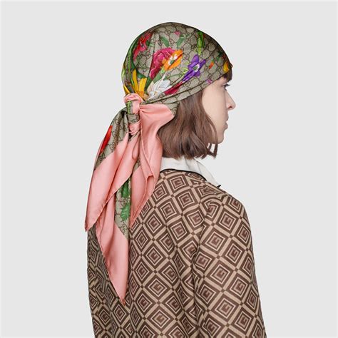 gucci foulard flora|Foulard in seta con stampa GG Flora in rosa .